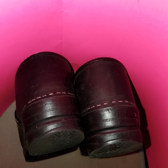 Dansko Clogs - Picture 5 of 6